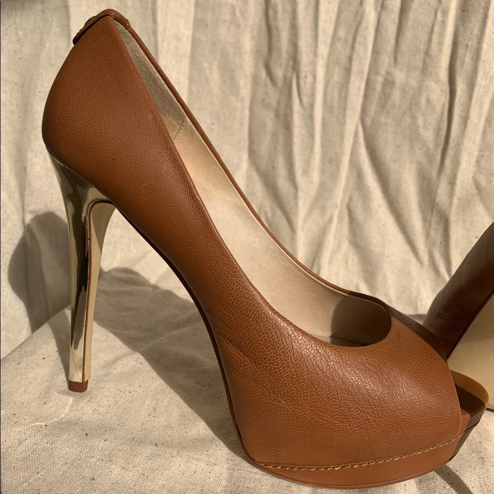 Michael Kors Erika Leather Open-Toe Pump- Size 8.5